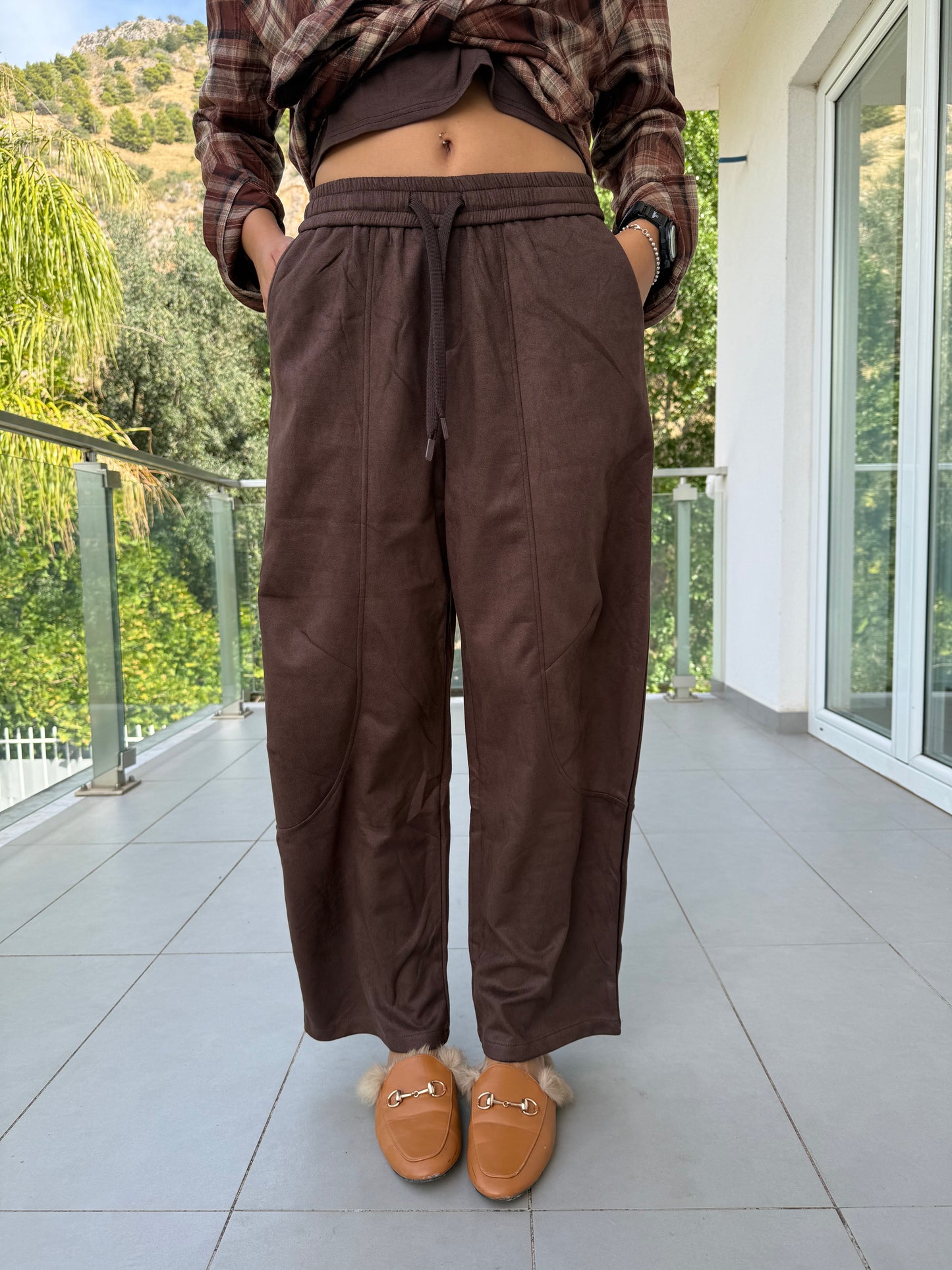 Pantalone suede marrone