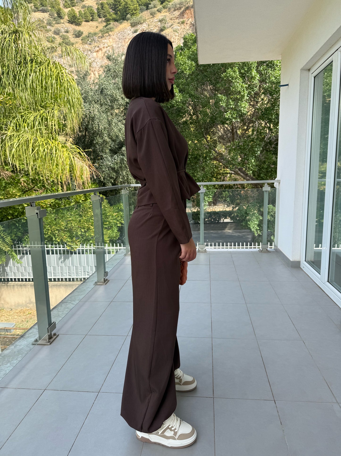 Coordinato busy brown