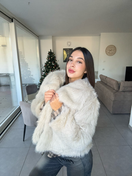 Pelliccia neve beige