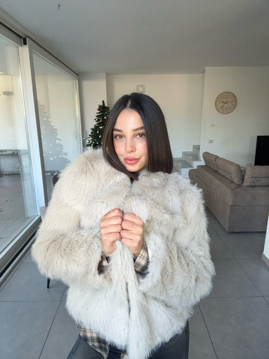 Pelliccia neve beige